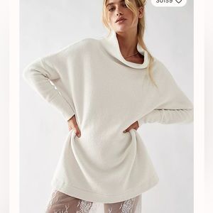 Free People Ottoman Slouchy Tunic in Ecru